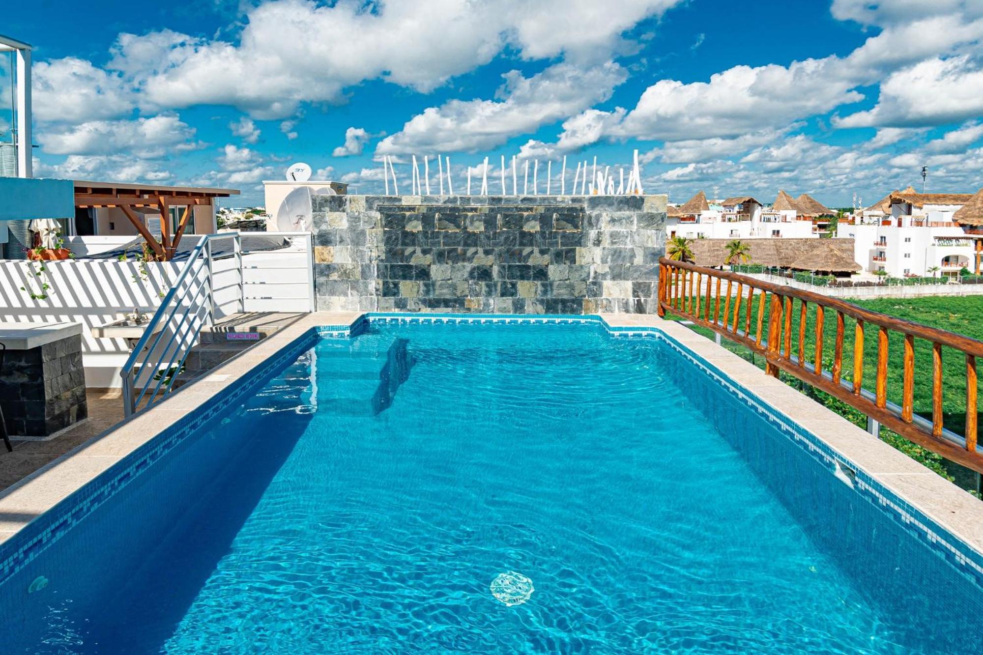 Chingon Anarchy Hotel & Roof Плая-дель-Кармен Экстерьер фото