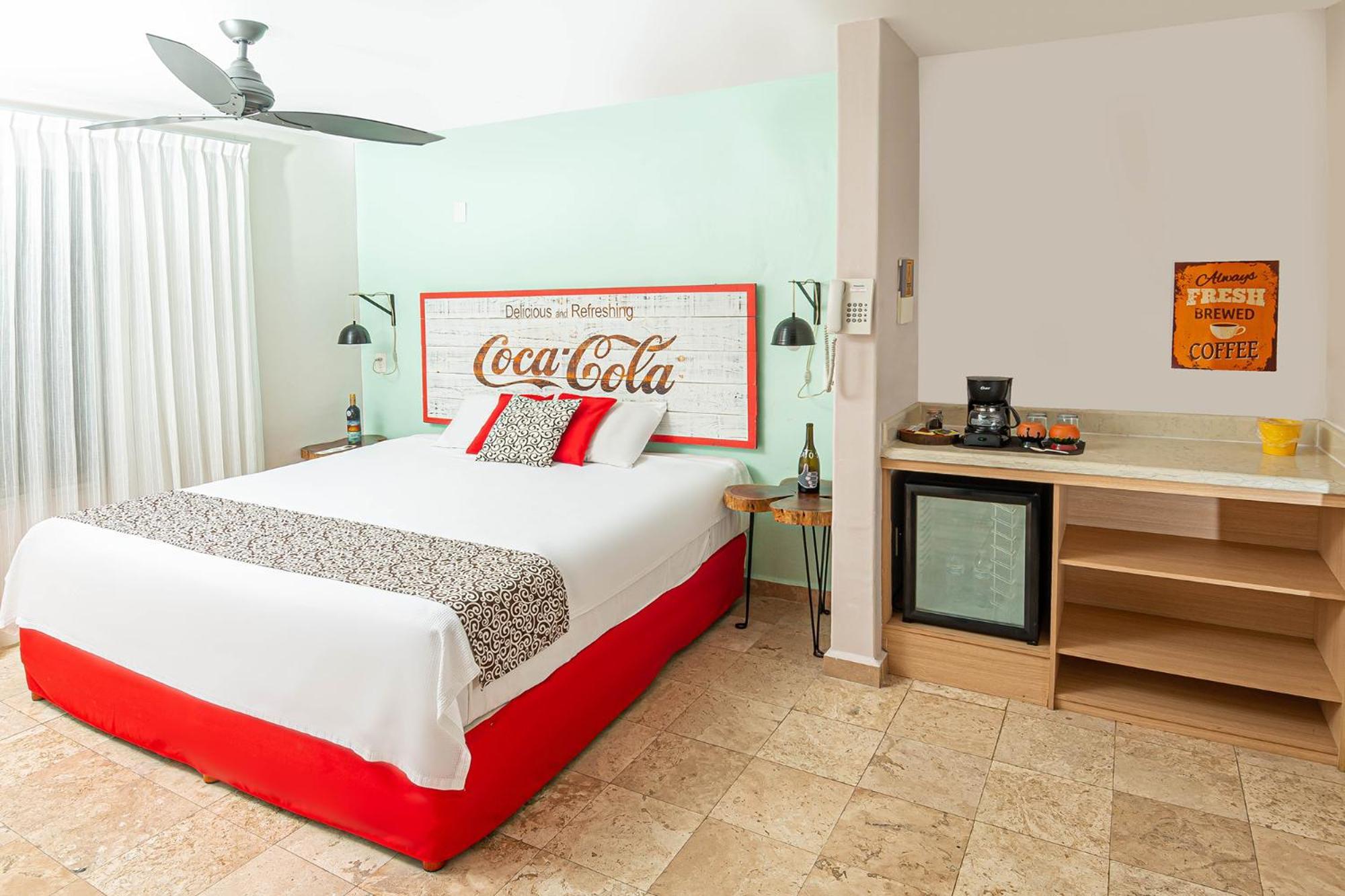 Chingon Anarchy Hotel & Roof Плая-дель-Кармен Экстерьер фото